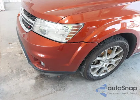 2013 Dodge Journey Sxt z USA, uszkodzony, nr VIN 3C4PDCBGXDT653460